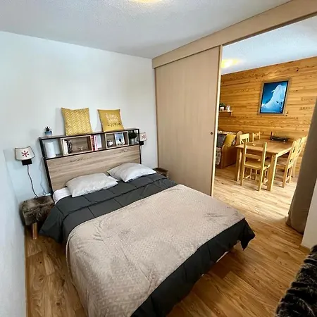 Lumineux Avec Belle Vue Montagne Allos